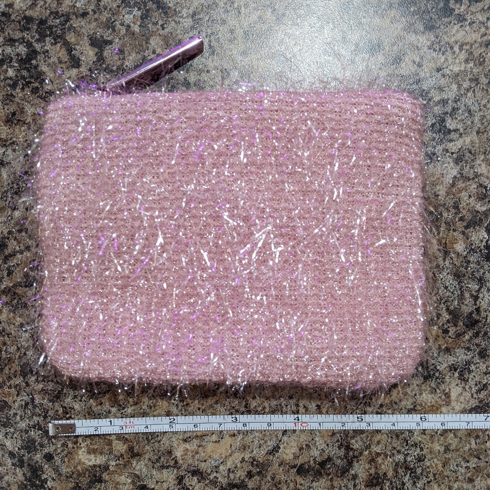 MAC Pink Makeup Bag - Picture 2 of 3
